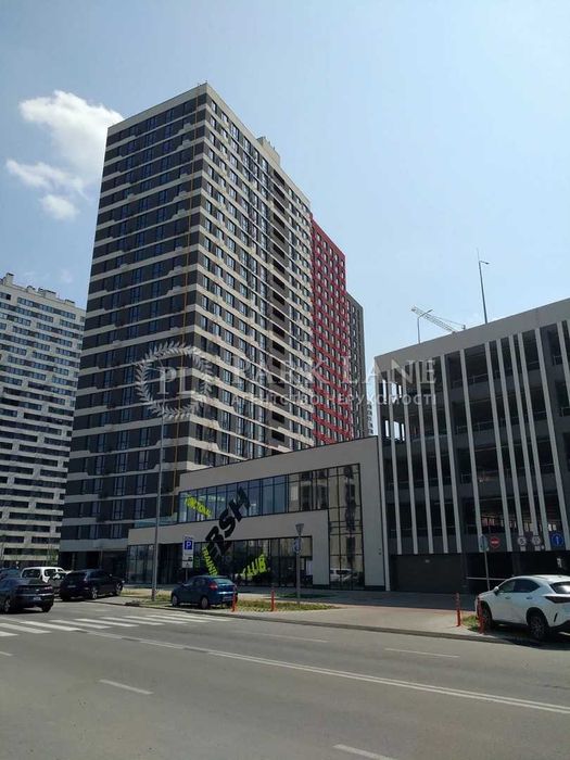 Продаж 1к квартири з ремонтом ЖК Варшавський 3