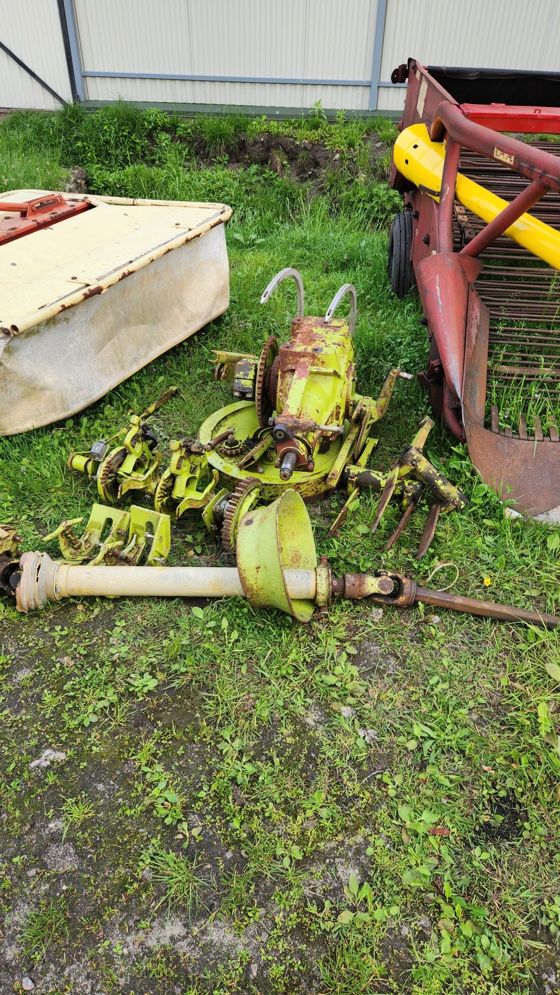 В'язальні апарати Claas markant 50 51 constant  редуктор кардан голки