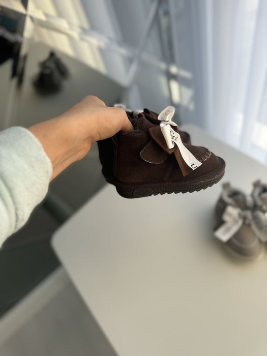 Угг уггі на дівчинку 22 розмір 14 см устілка 13 см устілка 13,5 см