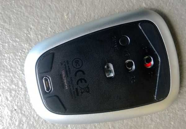 Rato Ultrafino Logitech T630