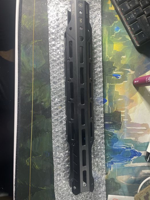 Продам б/в цівку на ар, 15 та 17 дюймів SI strike industries gridlock