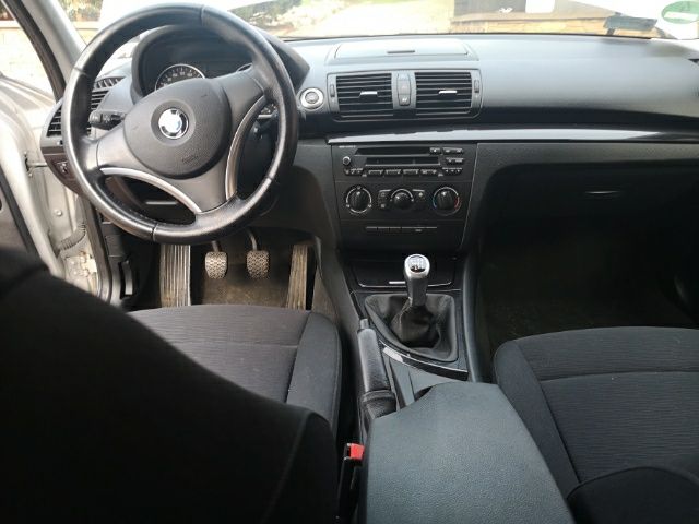 BMW 118i 2.0 BENZYNA 143km