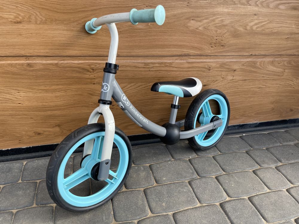Rower biegowy Kinderkraft niebieski
