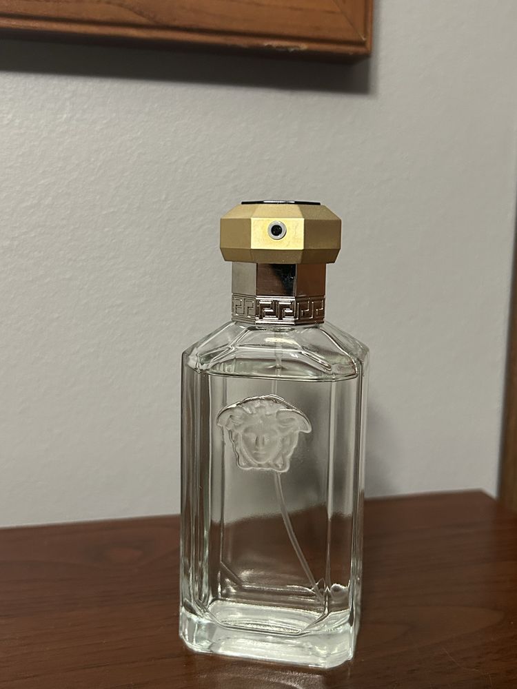 Perfum Versace The Dreamer