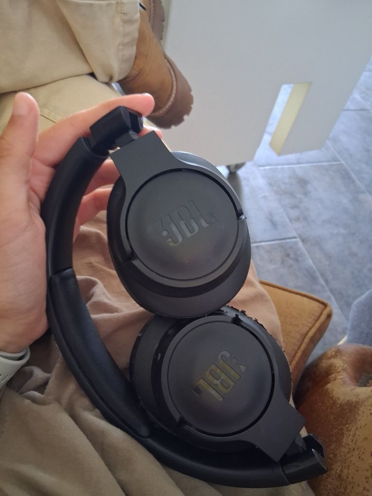 Fones JBL Tune 720BT