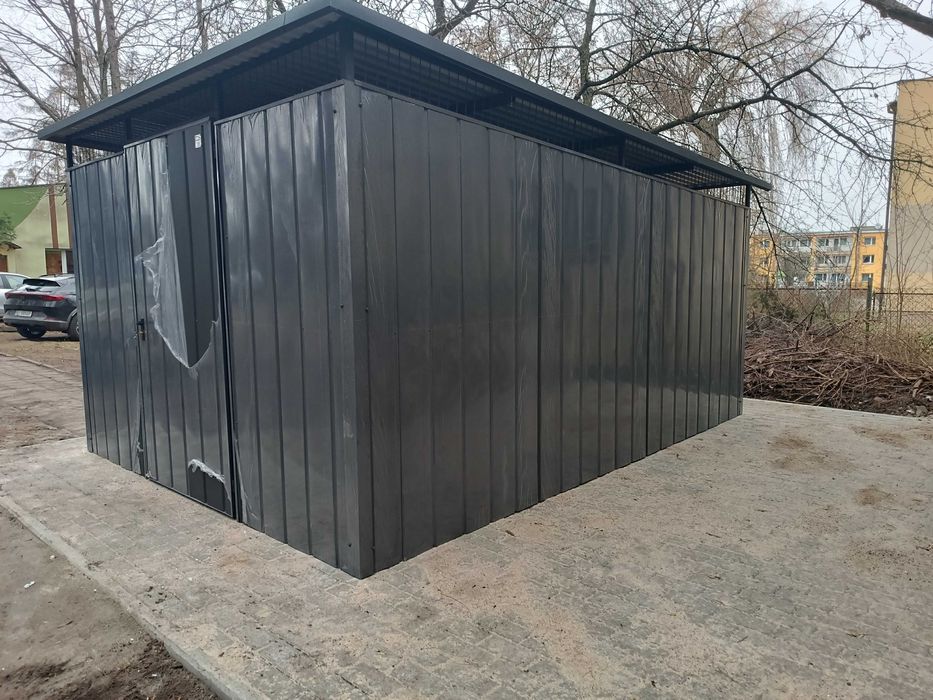 Wiata Śmietnikowa Na Wymiar w Dowolnym Kolorze