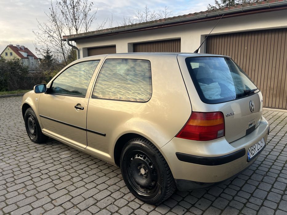 Volkswagen golf 4 2001r 1.9 sdi bezawaryjna jednostka