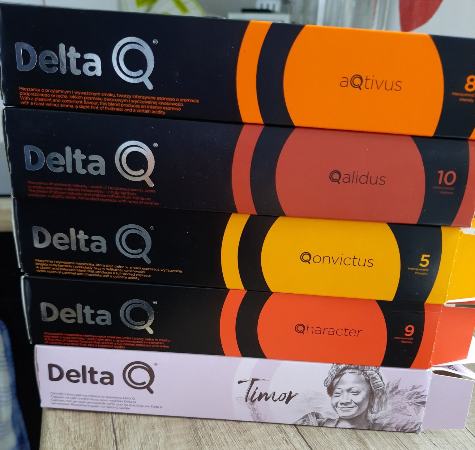 Ekspres do kawy Delta Q + kapsułki