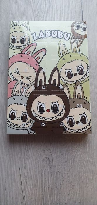 Kalendarz adwentowy Labubu