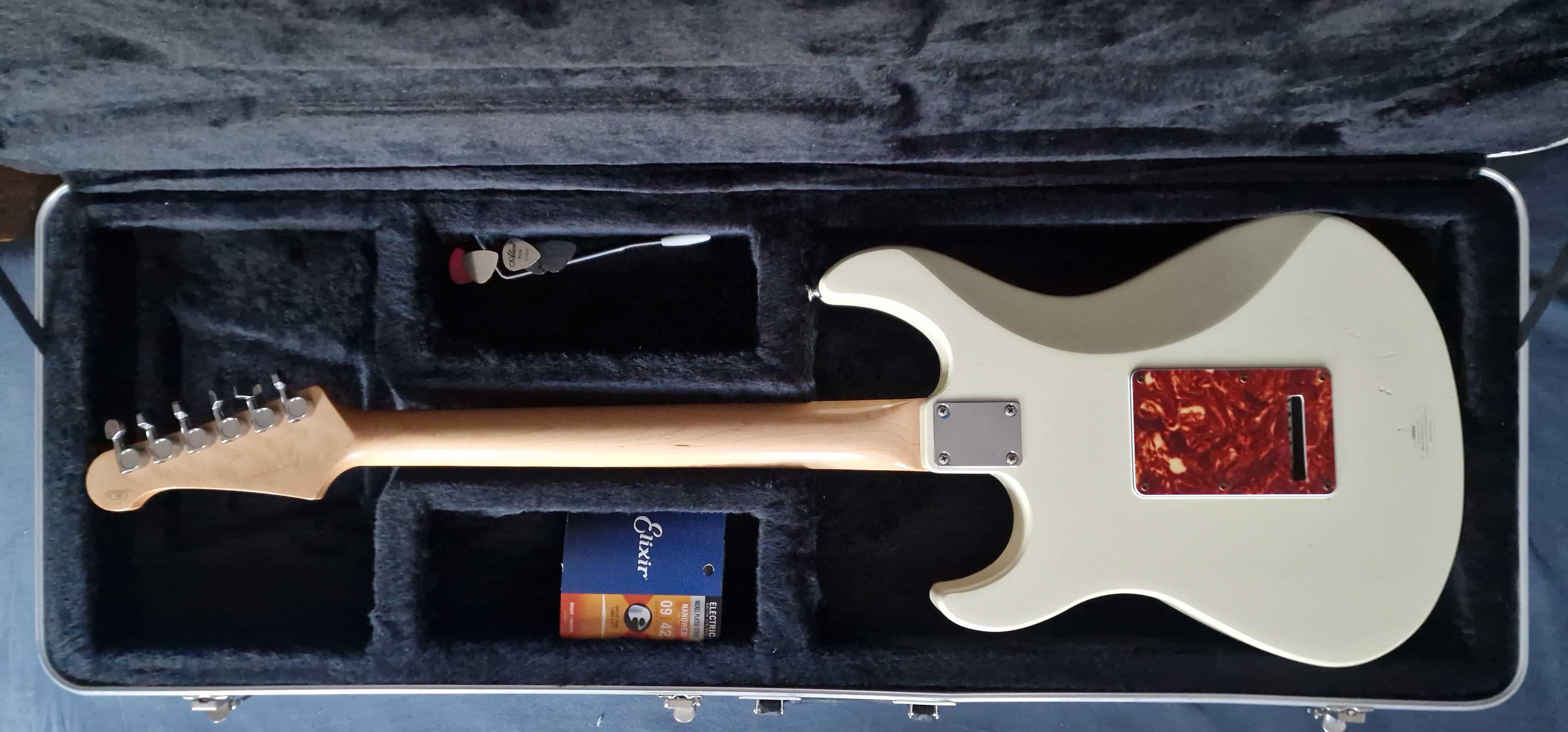 Gitara elektryczna Yamaha Pacifica 112 z układem Ibanez + hardcase