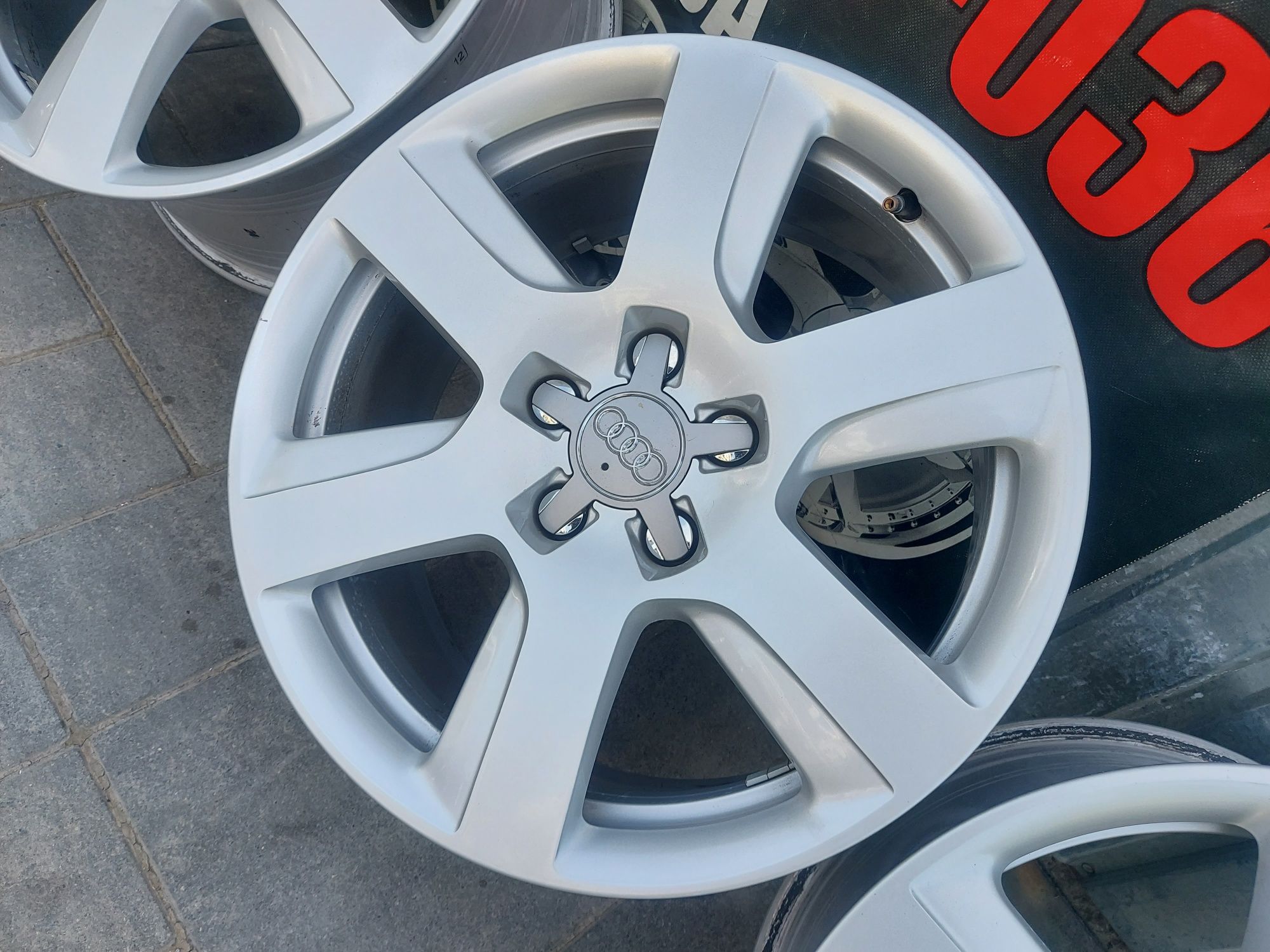 Alufelgi 17 cali 5x112 Audi A4 B5 B6 B7 B8 B9 Q3 Q5