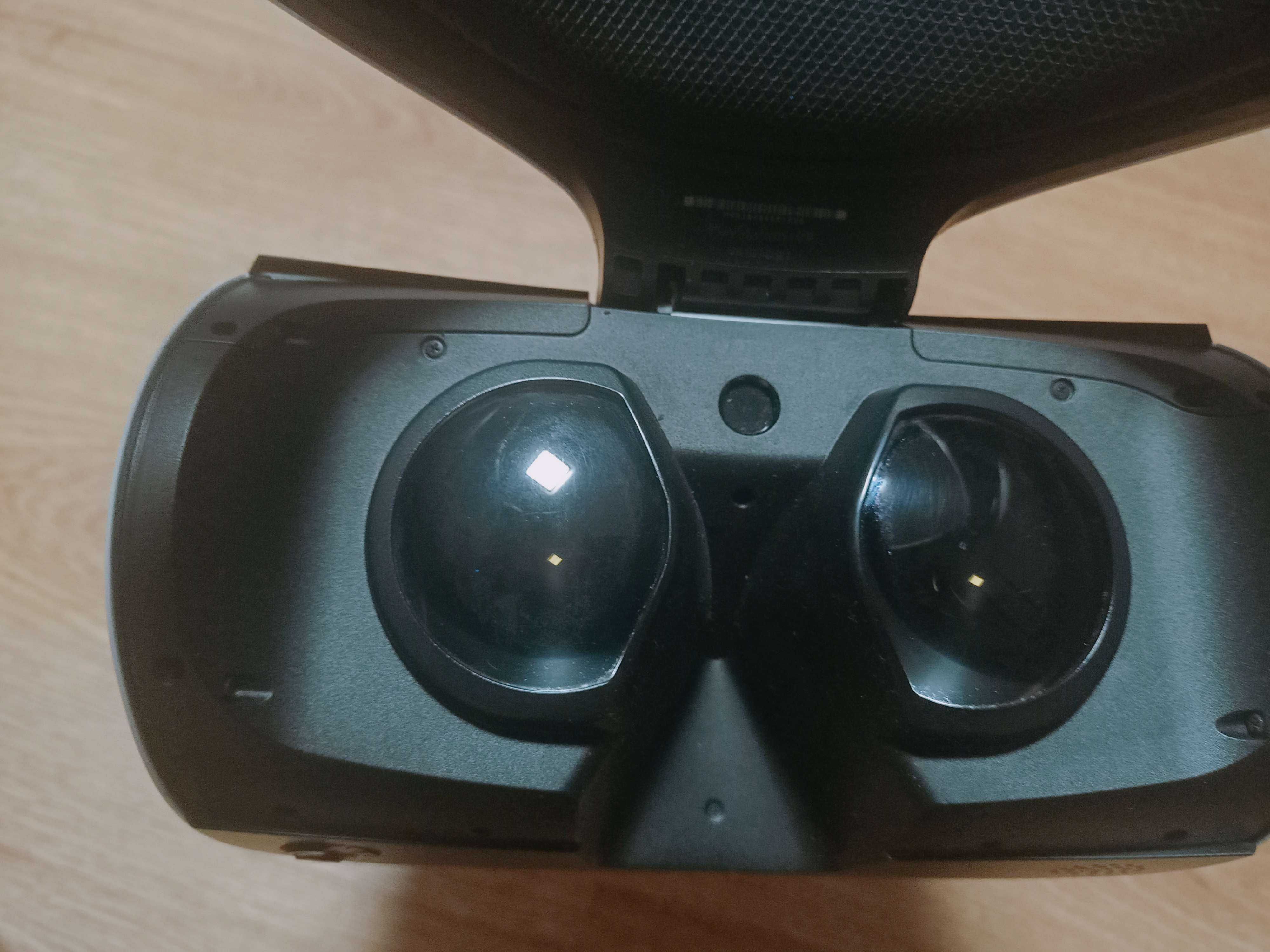 PS4, PSVR + 50 gier + dodatki