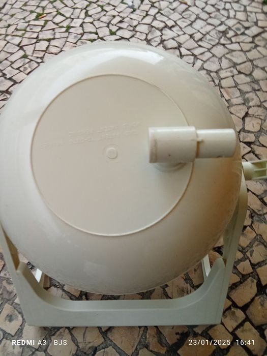 Máquina de lavar roupa manual para campismo