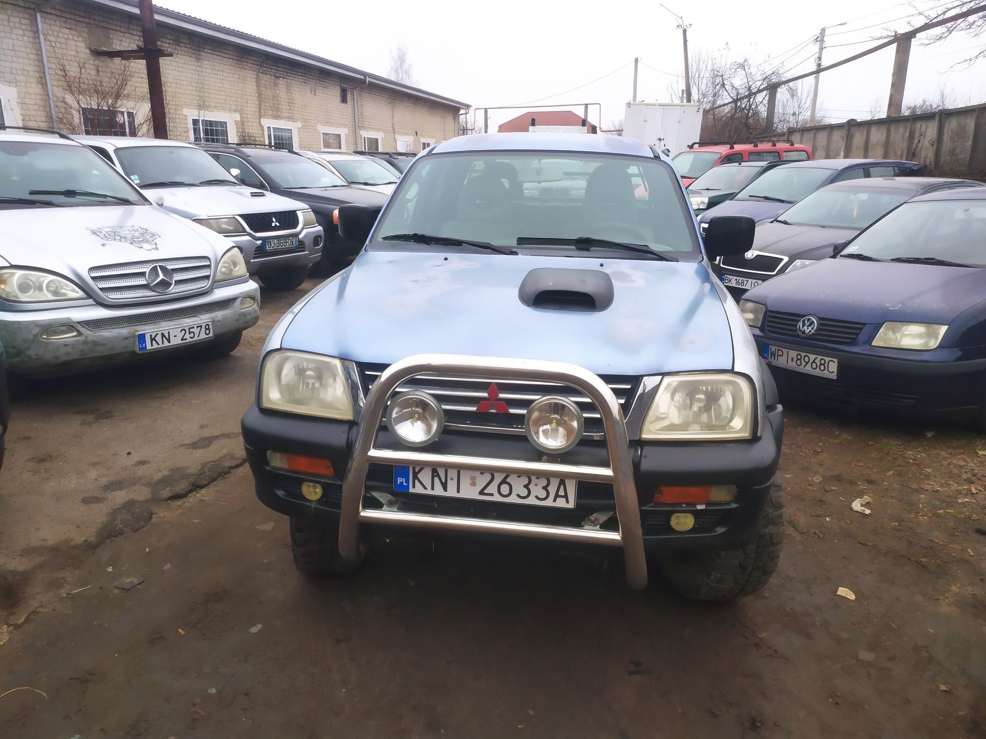 Митсубиси л 200 2.5тди