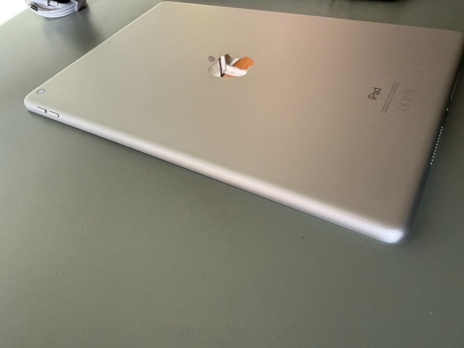Apple iPad 10.2 8a geração 2020
