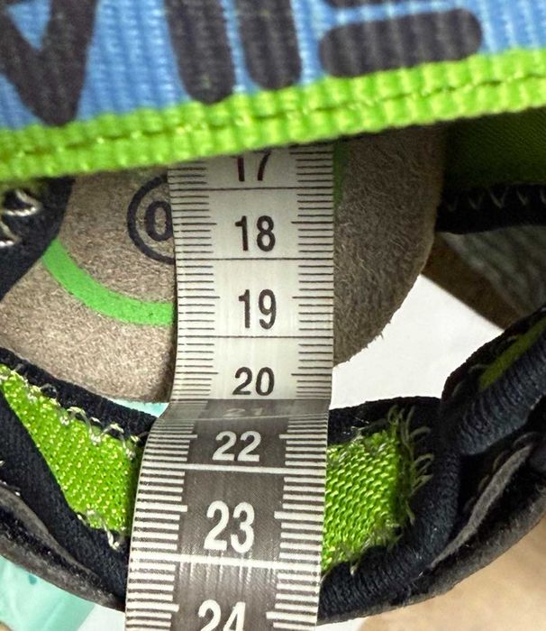 НОВЫЕ сандалии для мальчика босоножки  FILA