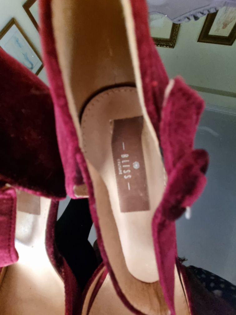 Sapatos número 40