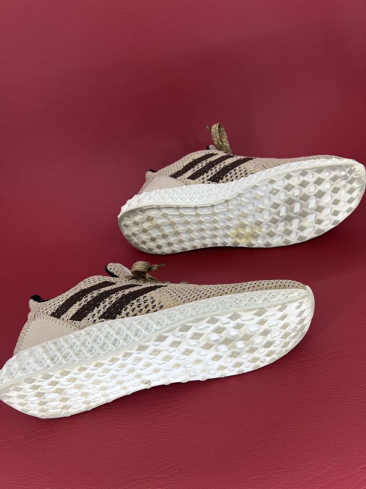 Кросівки 41р. Adidas Turkey.