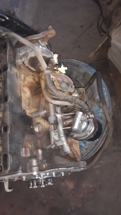 Продам блок циліндрів мазда е2200 2.2d