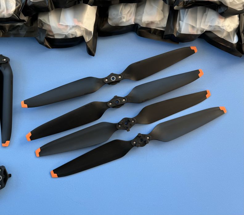 Пропелери DJI Mavic 3 Pro~3T~3E Пропеллеры, Лопасти, Лопаті