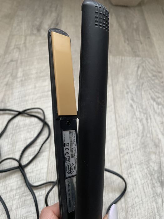 Плойка випрамляч