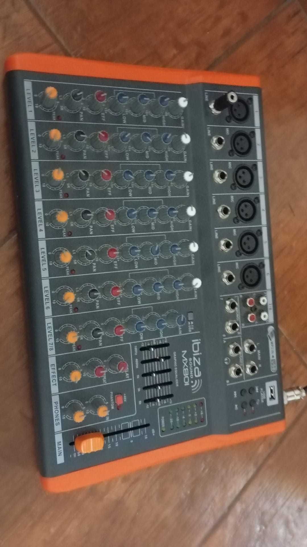 Mesa de som e mistura