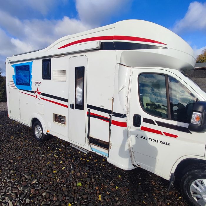 Sprzedam uszkodzoną zabudowę kamper Autostar truma solar