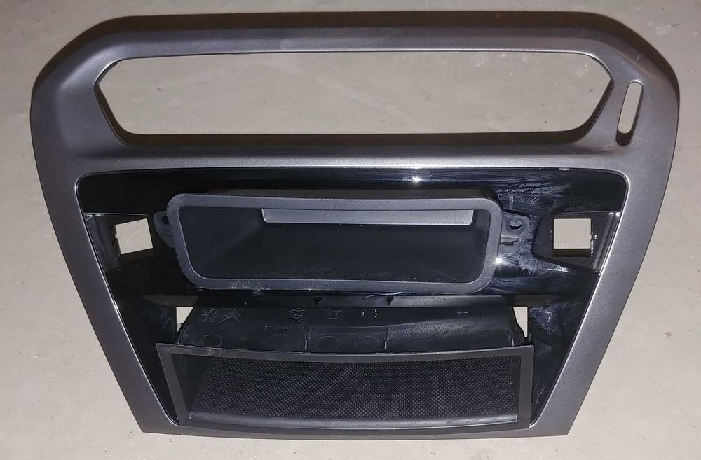 Peugeot 301 2013-2017