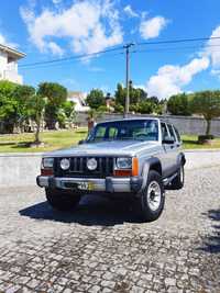 Vendo Cherokee xj