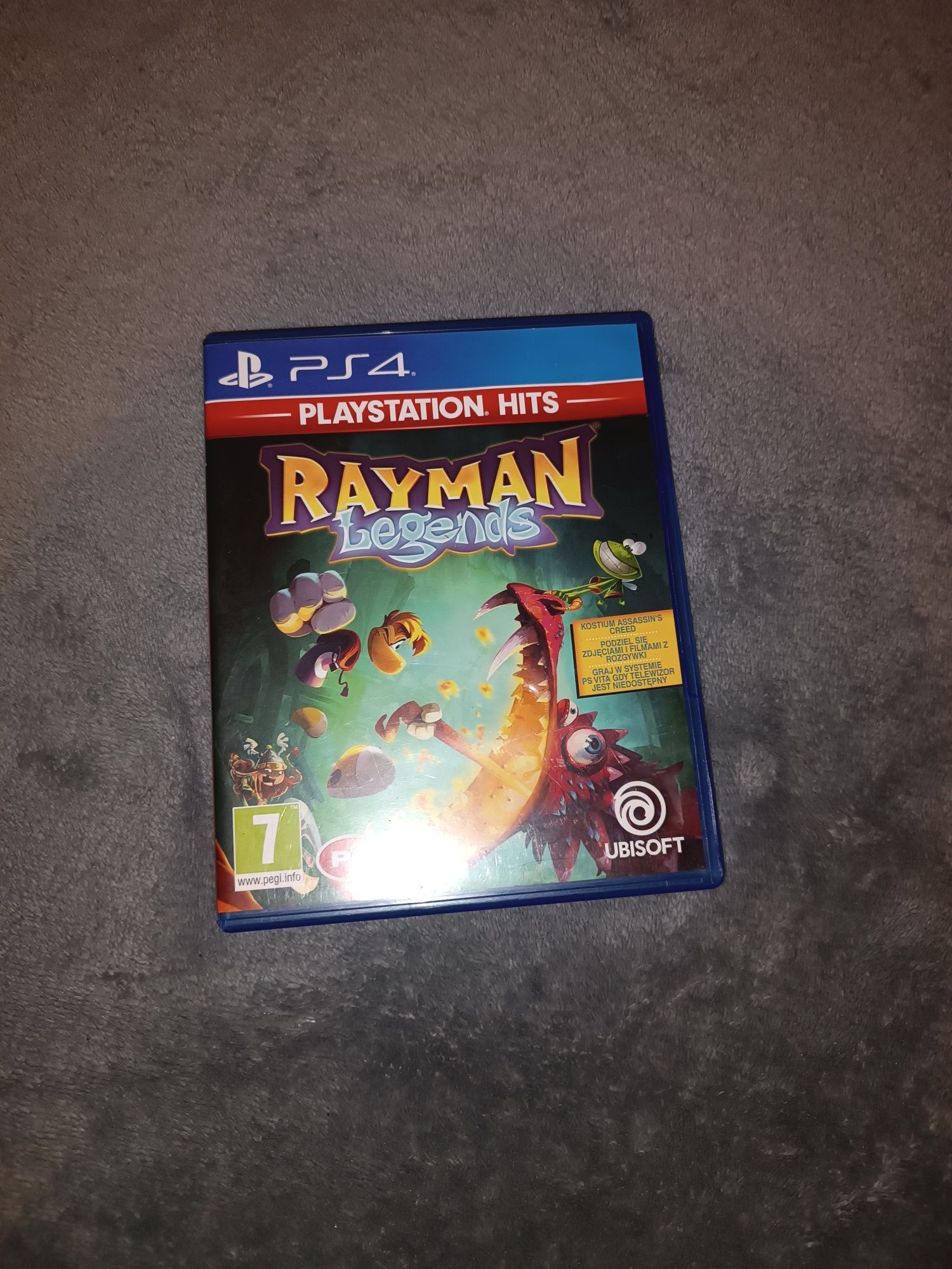 PS4 Pro 1TB + pad + 7 gier (Spider-Man, Minecraft, Crash, Uncharted