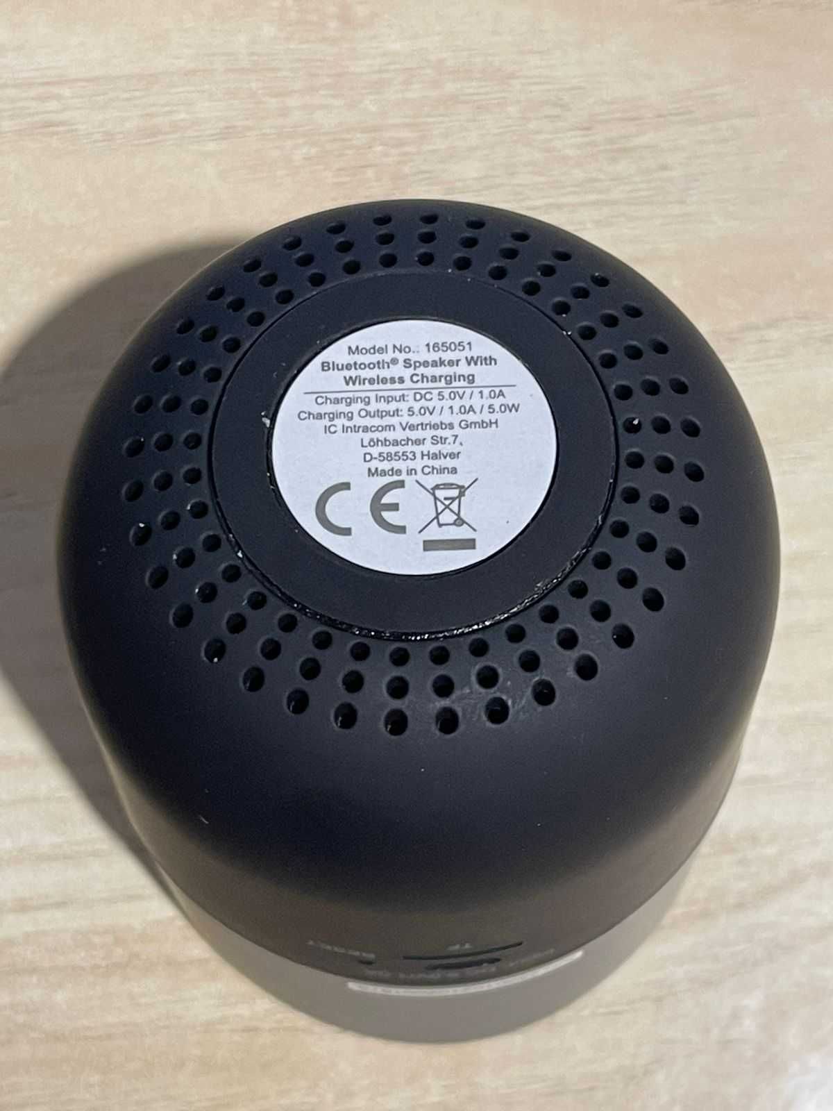 Sound Science Bluetooth Speaker with Induction Charging Pad Black
