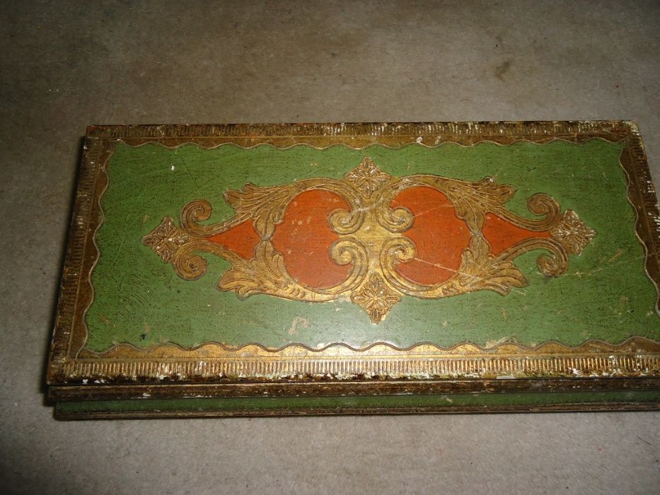 Guarda Jóias em Madeira outras