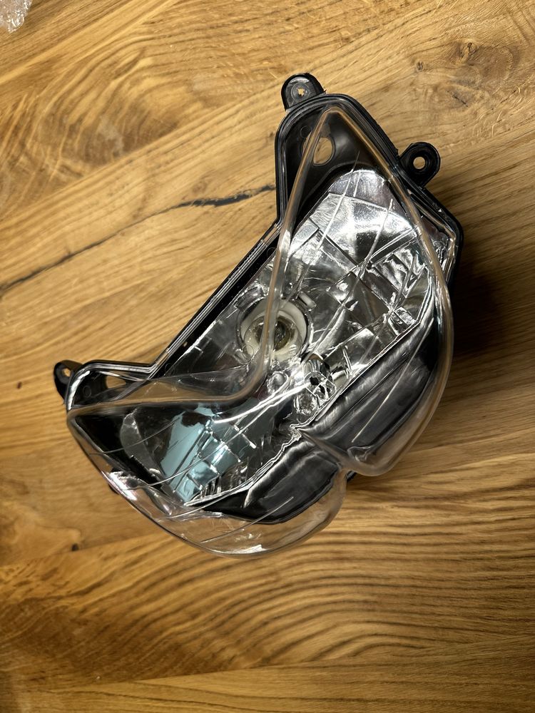 Lampa przednia Yamaha Aerox reflektor NOWY (MBK Nitro, YQ50)