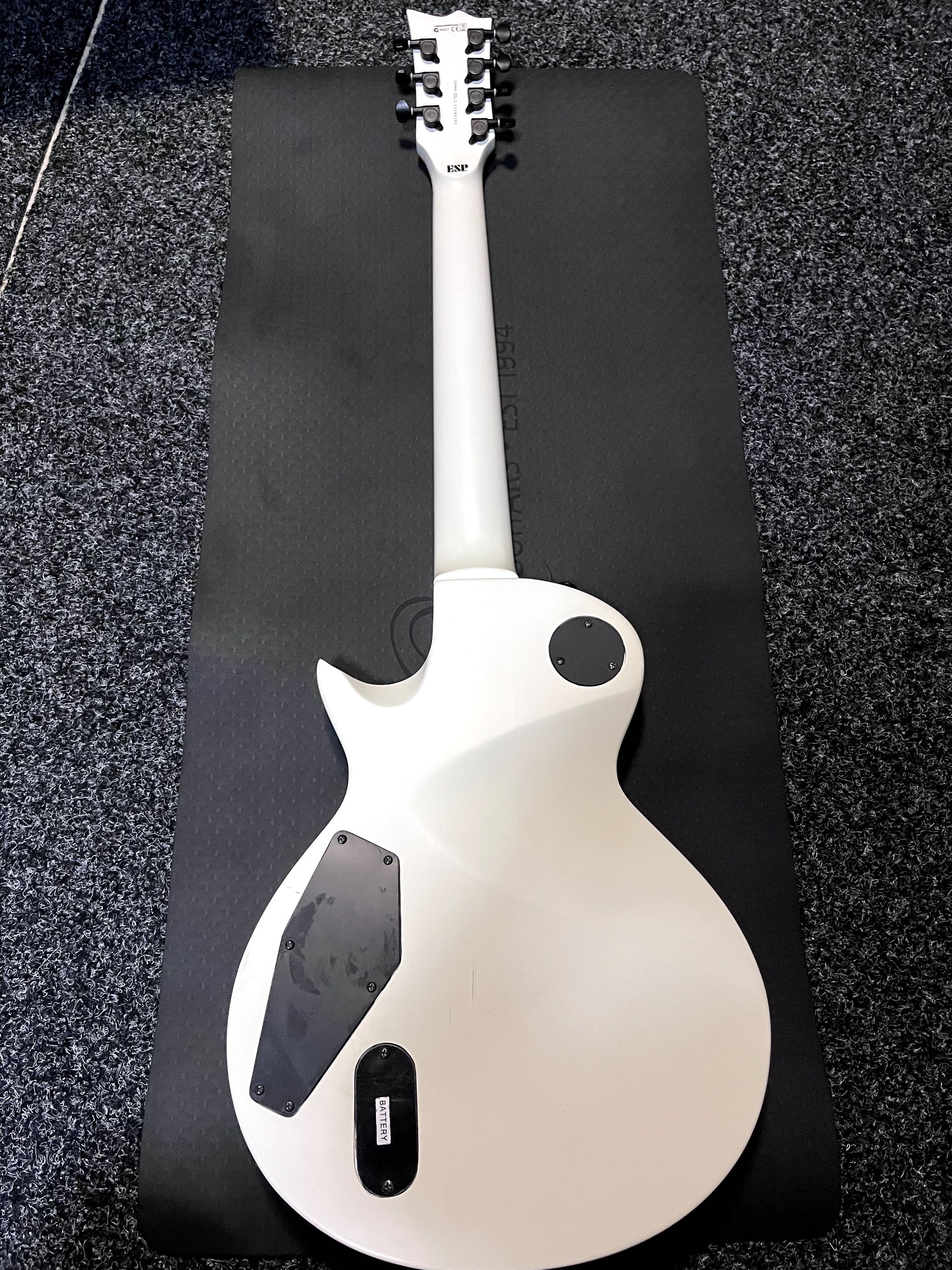 ESP LTD EC-407 Snow White