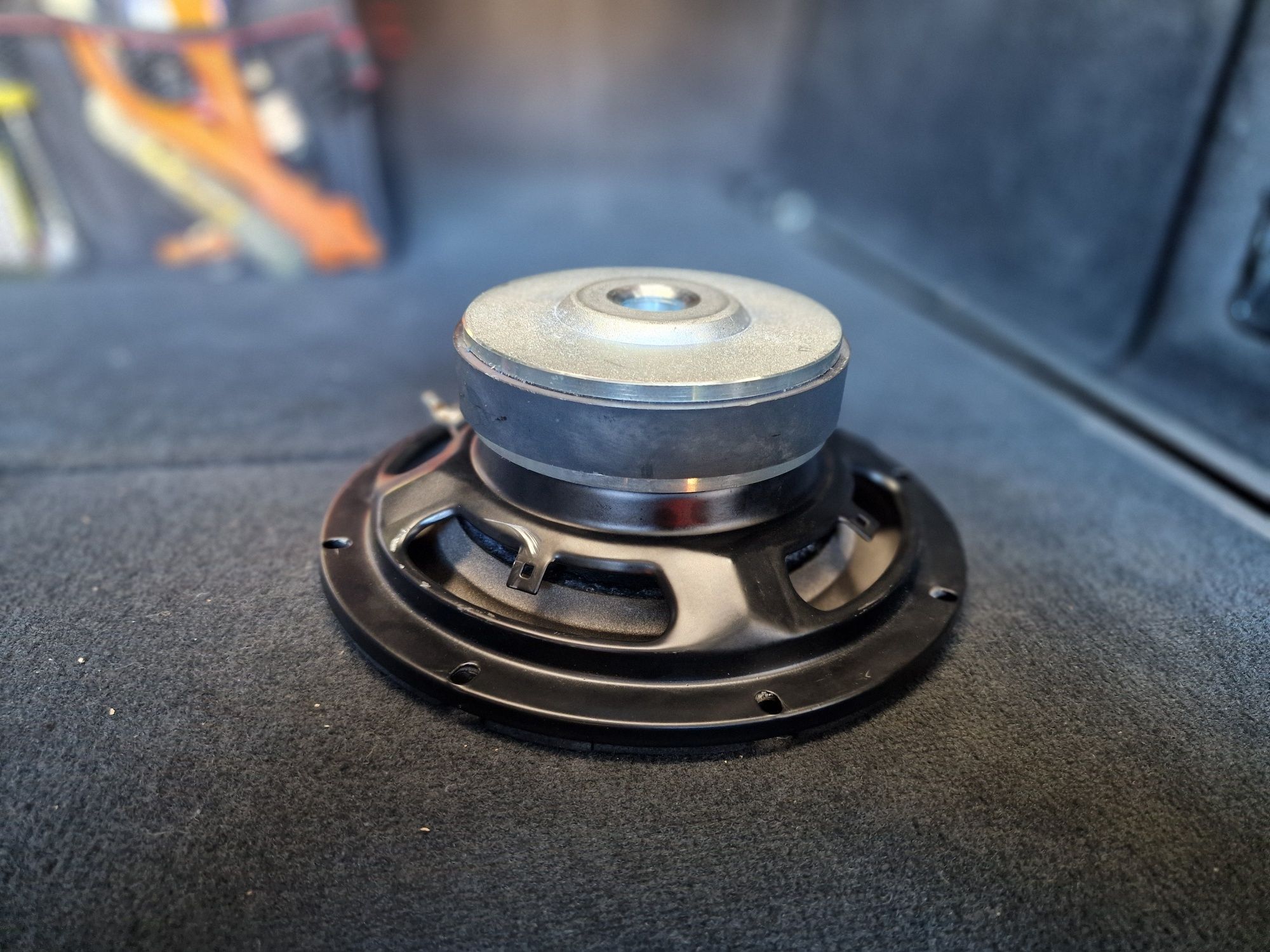 Skrzynia basowa subwoofer tuba Głośnik 20 cm Crunch Gti Płaski 200 Rms