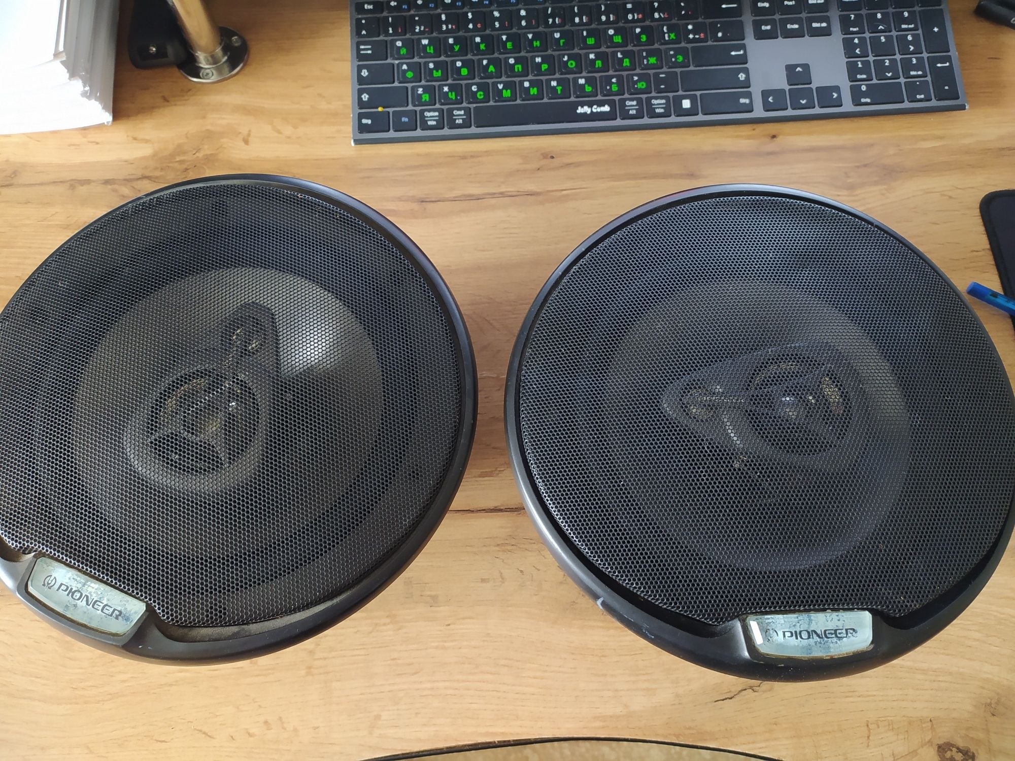 колонки Pioneer TS-E2090 (неробочі)