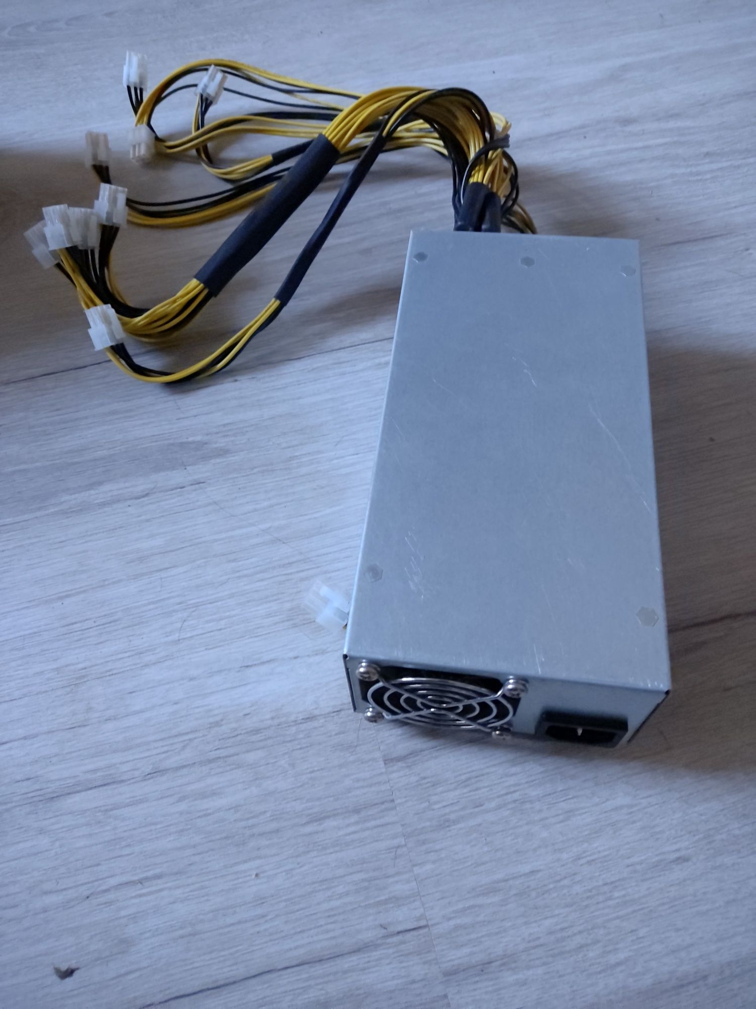 Asic Bitmain Antminer L3+