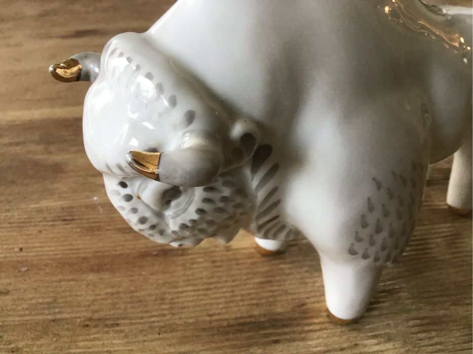 Żubr bizon porcelanowy  Łomonosow I Gatunek