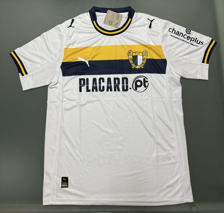 Camisola FC Famalicão L - Novo