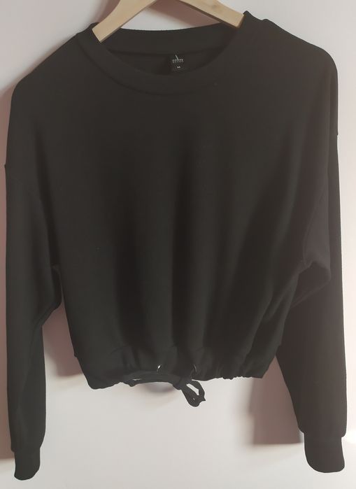 Bluza czarna House  rozmiar 158- 164dla dziewczynki