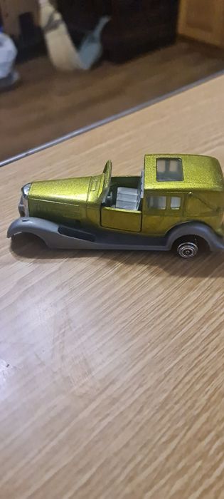 Машинка моделька. В колекцію