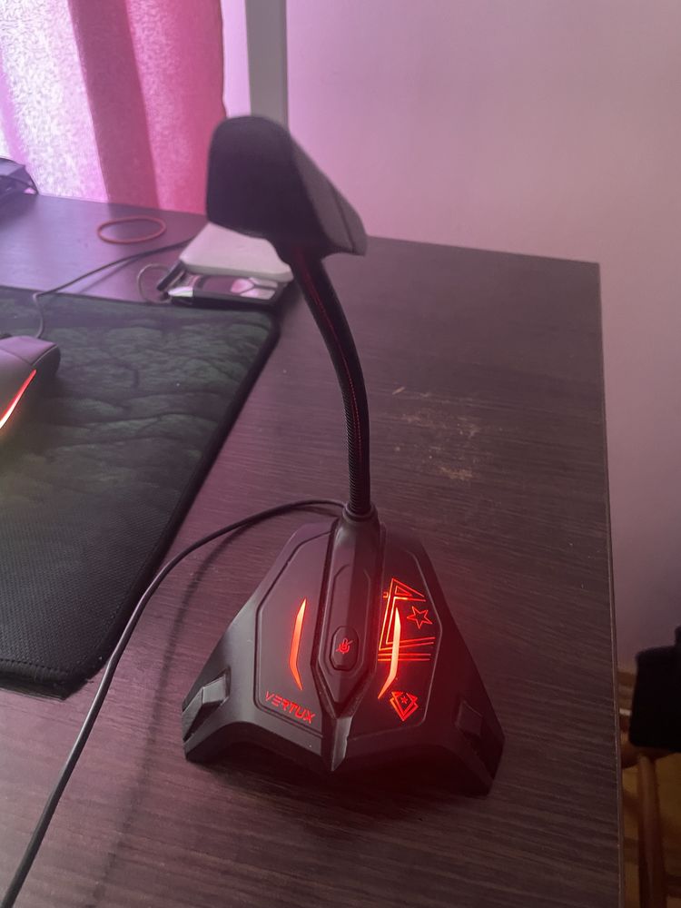 Мікрофон Vertux Streamer-2 LED, USB Black