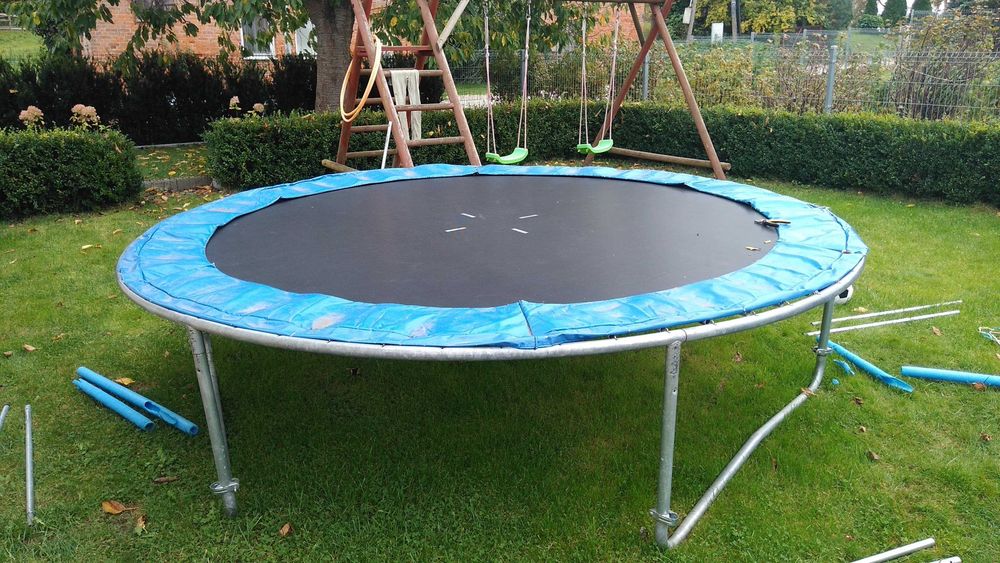 Trampolina ogrodowa 3m
