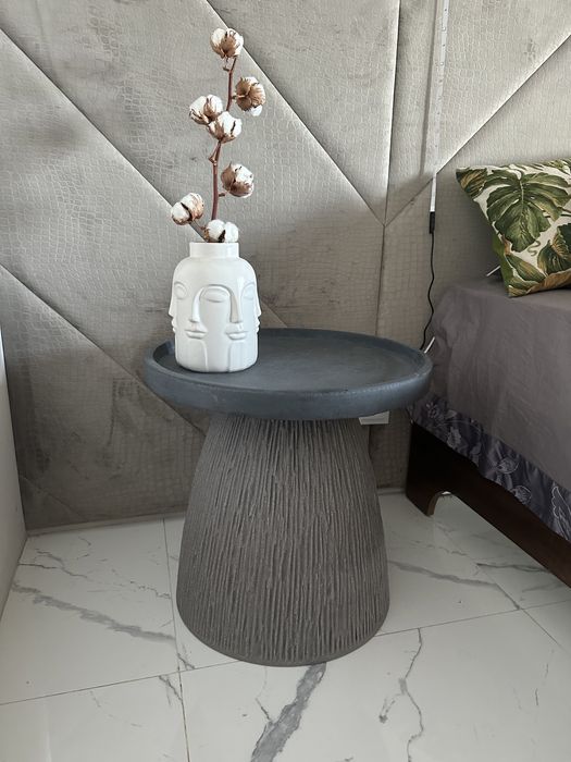 Журнальный столик