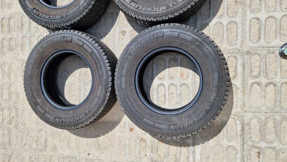 Komplet opon Michelin Agilis Camping 225/75 R16 16C letnie 4szt bus