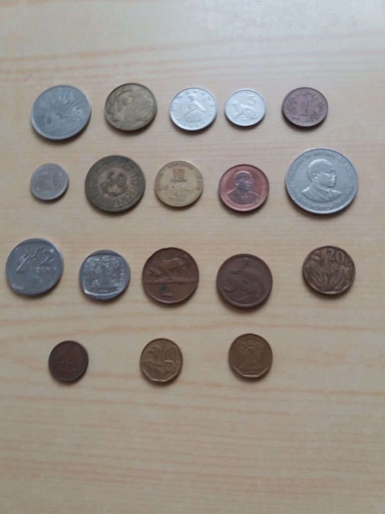 Продам коллекцию монет стран АФРИКИ