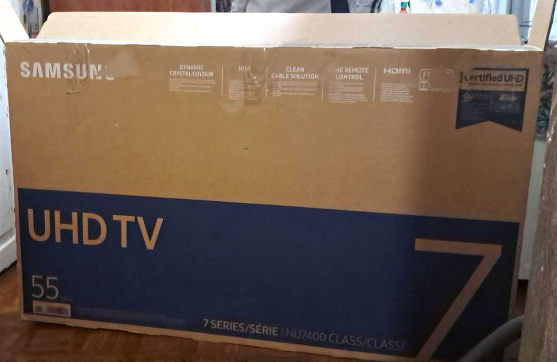 Телевизор Samsung UE55NU7402U в рабочем состоянии. Нужен ремонт