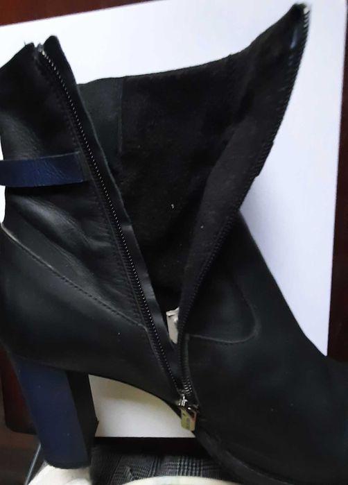 Ботинки  женские на  каблуке   фирмы VERO  CUOIO Италия