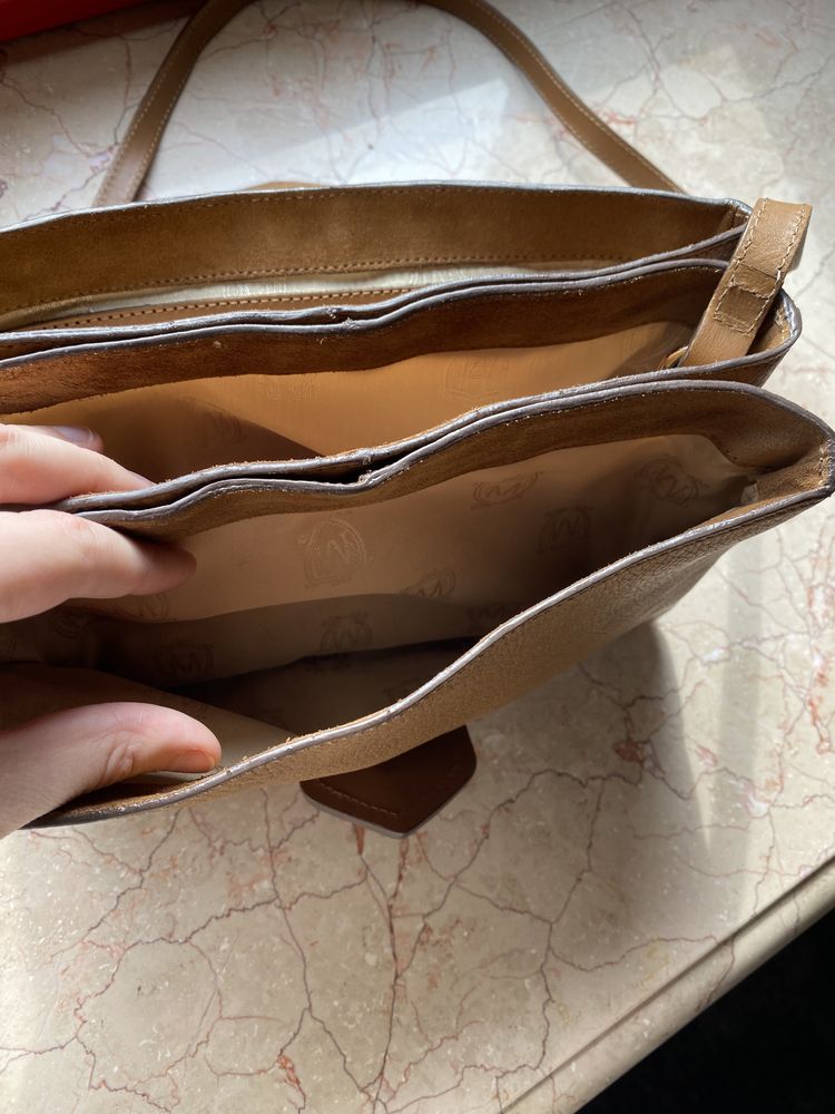 Шкіряна сумка Massimo Dutti