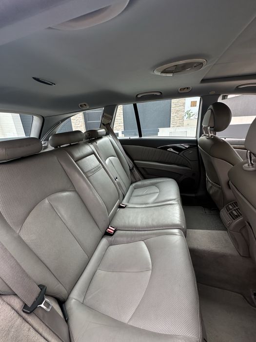 Mercedes Benz E270 de 2003